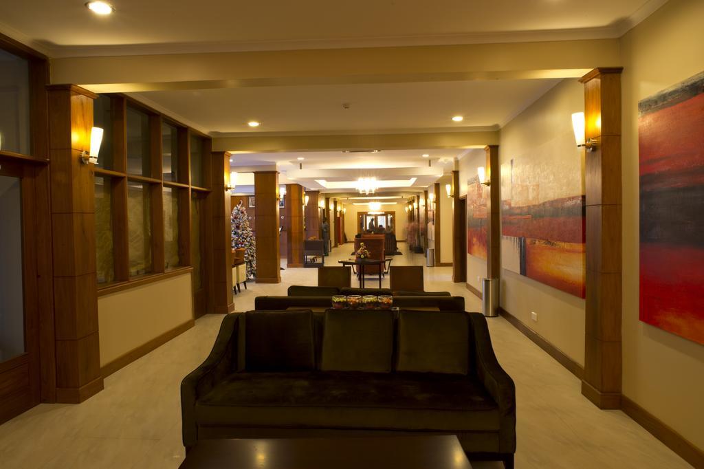 Seascape Hotel Daressalam Exterior foto